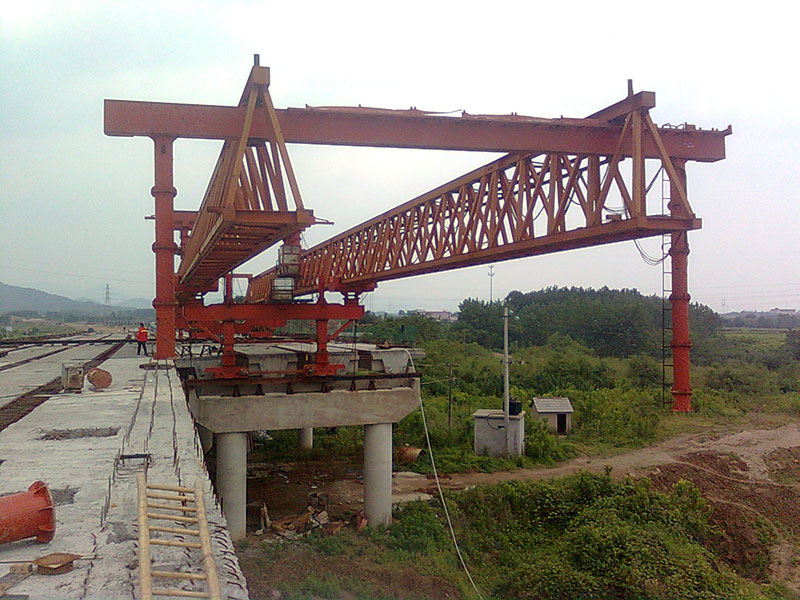 公路架橋機(jī)