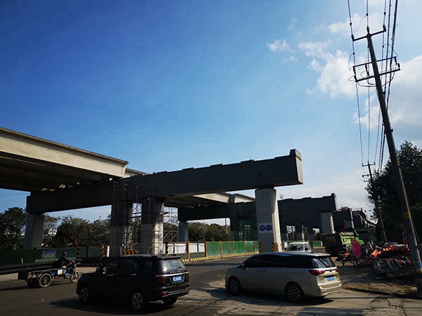 湖南長沙架橋機(jī)出租廠家維護(hù)安裝